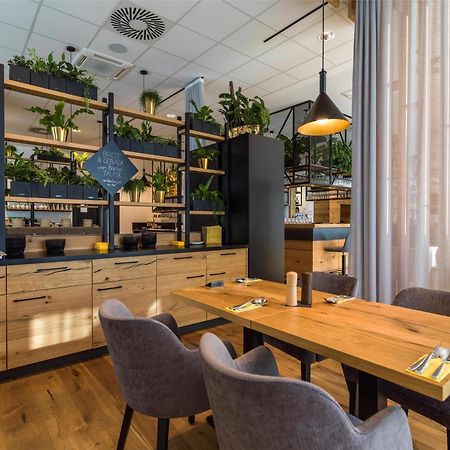 Best Western Parkhotel Hagenberg Hagenberg im Muhlkreis Екстериор снимка