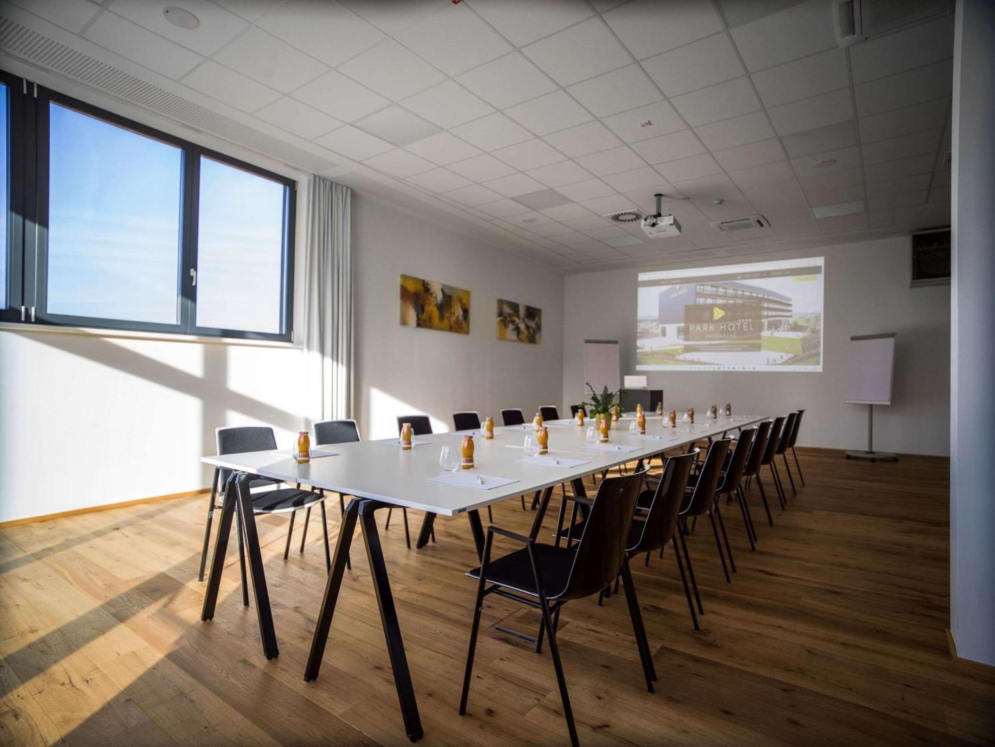 Best Western Parkhotel Hagenberg Hagenberg im Muhlkreis Екстериор снимка